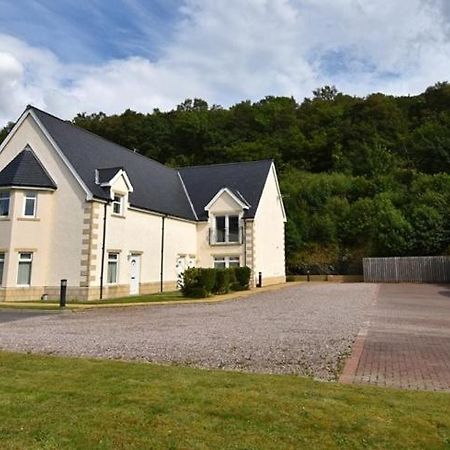 Conaglen, Glenloch View, Fort William 2-Bedroom Loch Side Flat Екстериор снимка