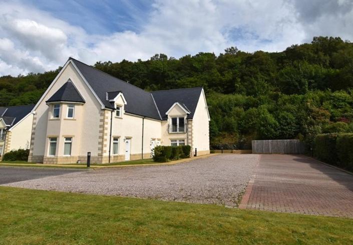 Conaglen, Glenloch View, Fort William 2-Bedroom Loch Side Flat Екстериор снимка