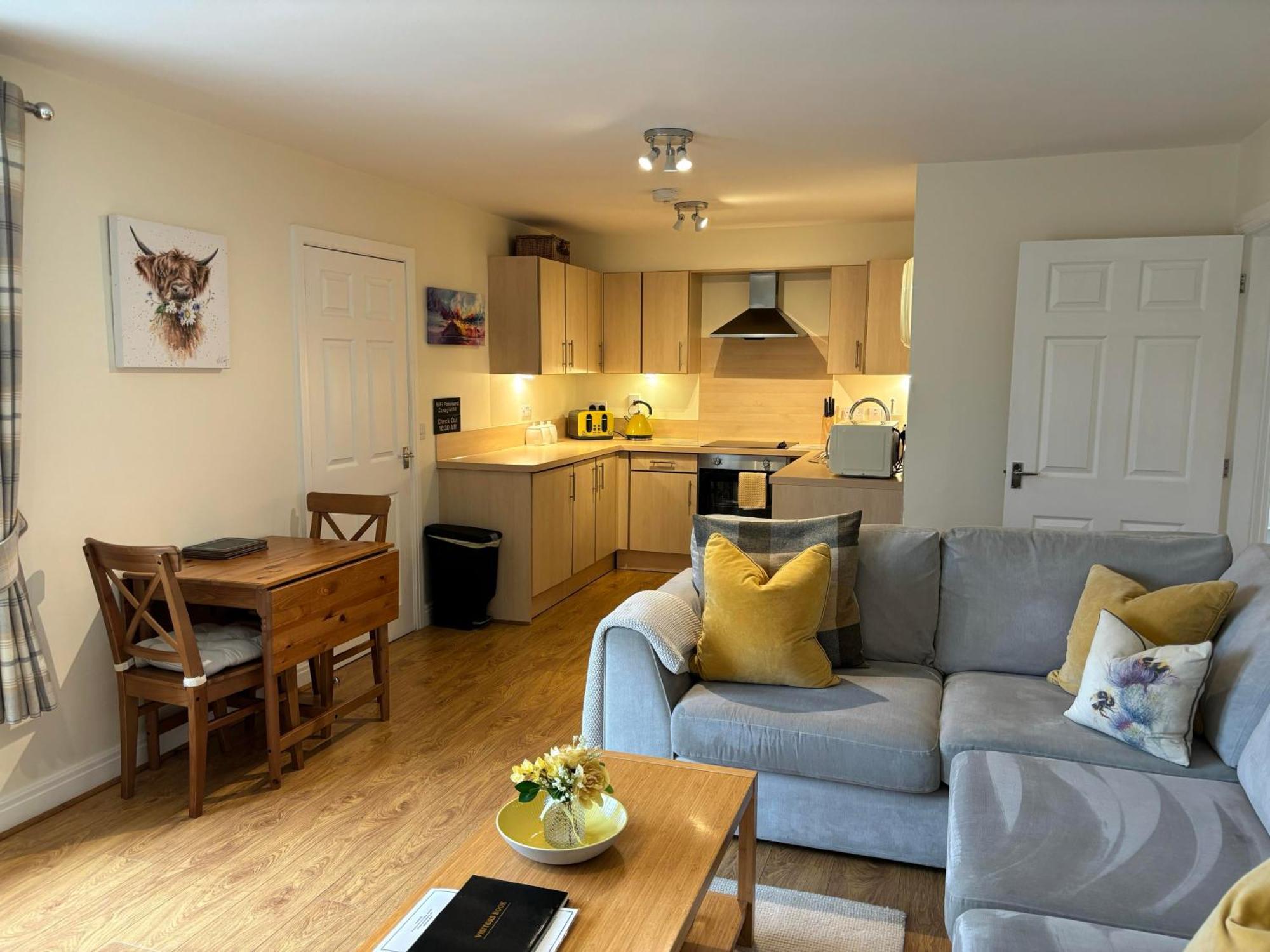 Conaglen, Glenloch View, Fort William 2-Bedroom Loch Side Flat Екстериор снимка
